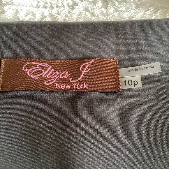Eliza J NWOT Gray Sleeveless Sheath 10P - Picture 5 of 8